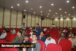 به مناسبت هفته وحدت و میلاد پیام آور وحی و با حضور علمای تشیع و تسنن در دانشگاه فرهنگیان هرمزگان برگزار گردید
همایش نقش نخبگان در تقویت وحدت اسلام در گام دوم انقلاب 3