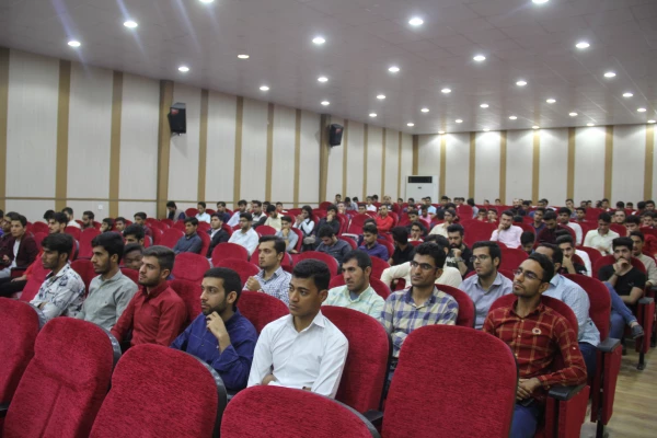 جشن هفته وحدت و میلاد نبی مکرم اسلام (ص) در دانشگاه فرهنگیان هرمزگان برگزار گردید. 4