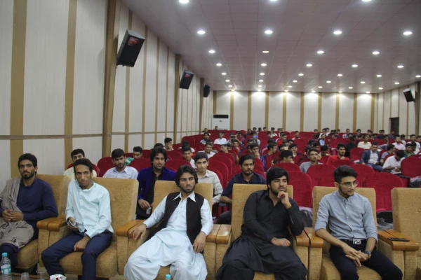 جشن هفته وحدت و میلاد نبی مکرم اسلام (ص) در دانشگاه فرهنگیان هرمزگان برگزار گردید. 8