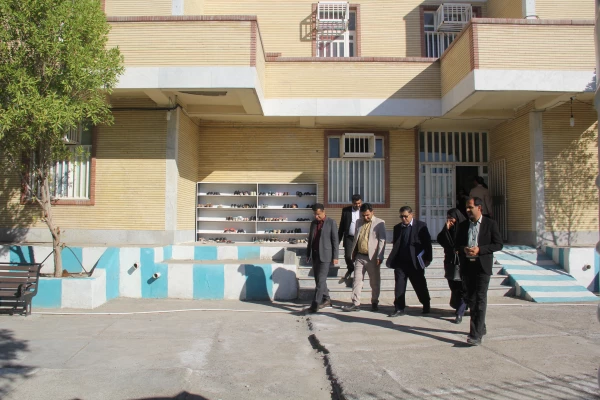 بازدید دکتر انصاری راد معاون دانشجویی دانشگاه فرهنگیان از پردیس ها و واحدهای تابعه دانشگاه فرهنگان هرمزگان 2