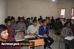 بازدید دکتر انصاری راد معاون دانشجویی دانشگاه فرهنگیان از پردیس ها و واحدهای تابعه دانشگاه فرهنگان هرمزگان 7