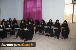 بازدید دکتر انصاری راد معاون دانشجویی دانشگاه فرهنگیان از پردیس ها و واحدهای تابعه دانشگاه فرهنگان هرمزگان 12