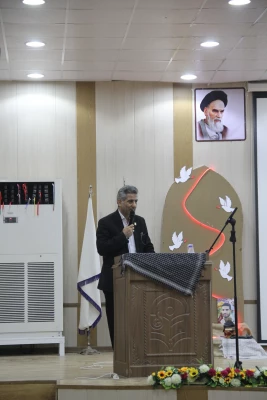 پنجمین یادواره شهدای تربیت معلم استان هرمزگان برگزار گردید. 4