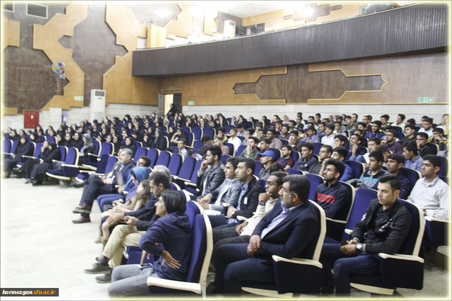 دومیـن جشنـواره شعـر و ادب دانشگـاه فرهنگیـان هرمزگـان 5