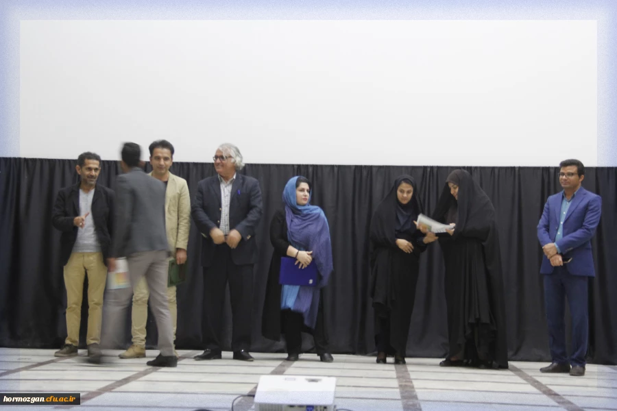 دومیـن جشنـواره شعـر و ادب دانشگـاه فرهنگیـان هرمزگـان 7