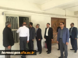 بازدیـد رئیـس و اعضـای مجمـع خیـرین مدرسـه سـاز استـان هرمزگـان از پردیـس فاطمـه الزهـرا(س) بندرعبـاس 7