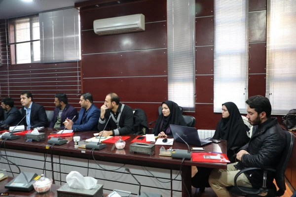 روابـط عمـومی آیینـه تمـام نمـای یک سازمـان اسـت 2