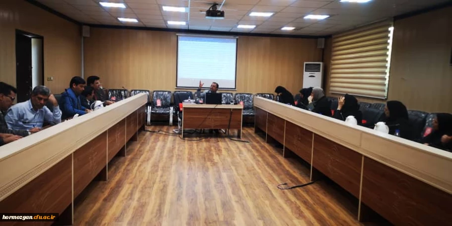 کـارگـاه آمـوزشی ویژه مدرسـان کـارورزی  2