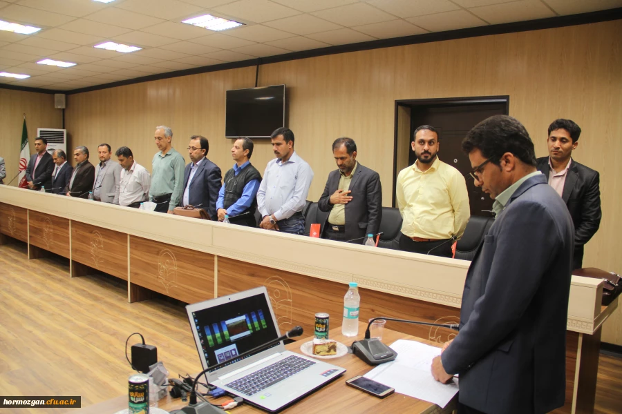 کـارگـاه نقش اجتمـاعی دانشگاه ها ویـژه اساتید و کارکنـان دانشگاه فرهنگیان هرمزگـان  7