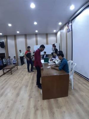 حضور پر شور دانشجومعلمان دانشگاه فرهنگیان هرمزگان در انتخابات مجلس شورای اسلامی و در شعبه سیار ویژه دانشگاه  4