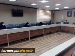 نشست مشترک هم اندیشی فعالیت های فرهنگی دانشگاه فرهنگیان هرمزگان با رییس دفتر نهاد نمایندگی مقام معظم رهبری3