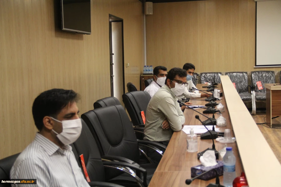 برگزاری نشست شورای فرهنگی اجتماعی دانشگاه فرهنگیان هرمزگان 7