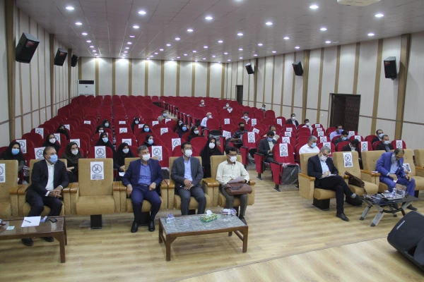 آیین نمادین سال تحصیلی جدید دانشگاه فرهنگیان هرمزگان برگزار شد. 5