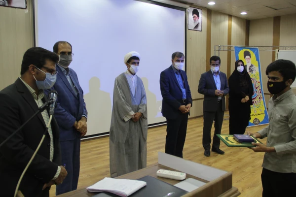 آیین نمادین سال تحصیلی جدید دانشگاه فرهنگیان هرمزگان برگزار شد. 11