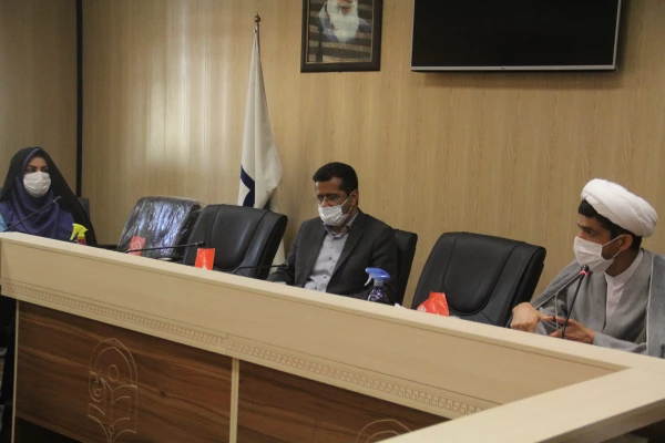 همزمان با ولادت با سعادت حضرت فاطمه الزهرا (س) ، روز  زن و روز مادر از بانوان شاغل در دانشگاه فرهنگیان هرمزگان تجلیل شد. 2