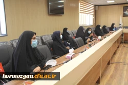 همزمان با ولادت با سعادت حضرت فاطمه الزهرا (س) ، روز  زن و روز مادر از بانوان شاغل در دانشگاه فرهنگیان هرمزگان تجلیل شد. 2