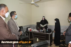 بازدید نماینده وزارت آموزش و پرورش از روند مصاحبه آزمون استخدامی سال 99 در دانشگاه فرهنگیان هرمزگان 4