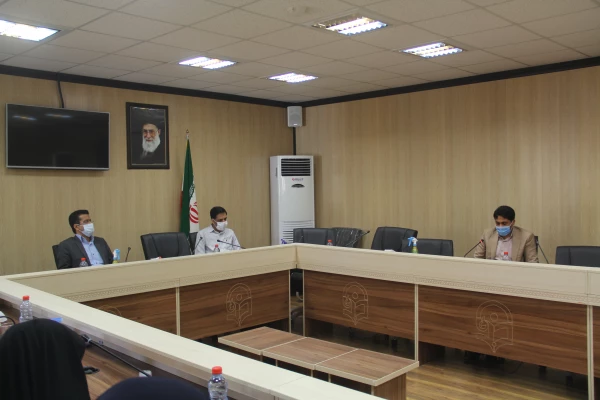اولین نشست مشترک شورای آموزشی و کارشناسان هوشمندسازی دانشگاه فرهنگیان هرمزگان در سال 1400 9