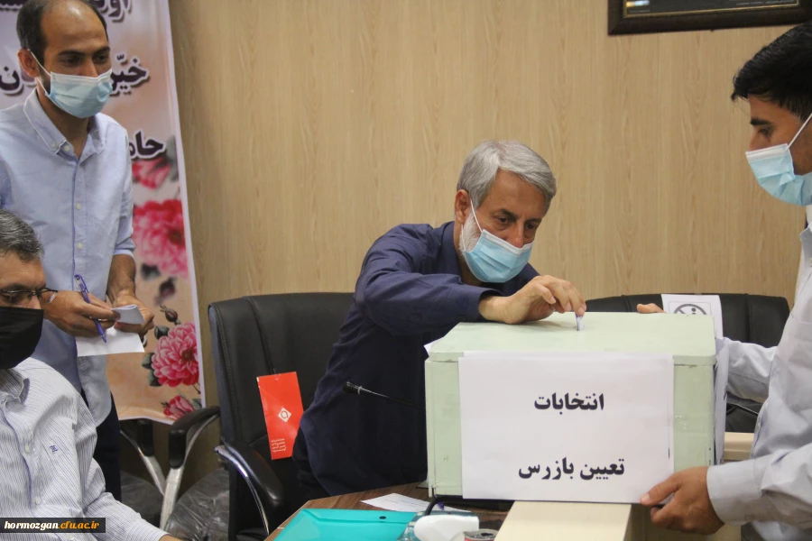 بنیاد خیرین استان هرمزگان حامی دانشگاه فرهنگیان راه انداری شد 8