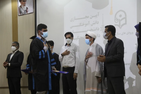 آیین دانش آموختگی دانشجو معلمان ورودی 96 دانشگاه فرهنگیان هرمزگان برگزار شد 12