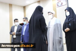 با حضور نماینده ولی فقیه در استان و مدیر کل آموزش و پرورش هرمزگان

آیین استقبال از نو دانشجویان دانشگاه فرهنگیان هرمزگان برگزار شد. 12