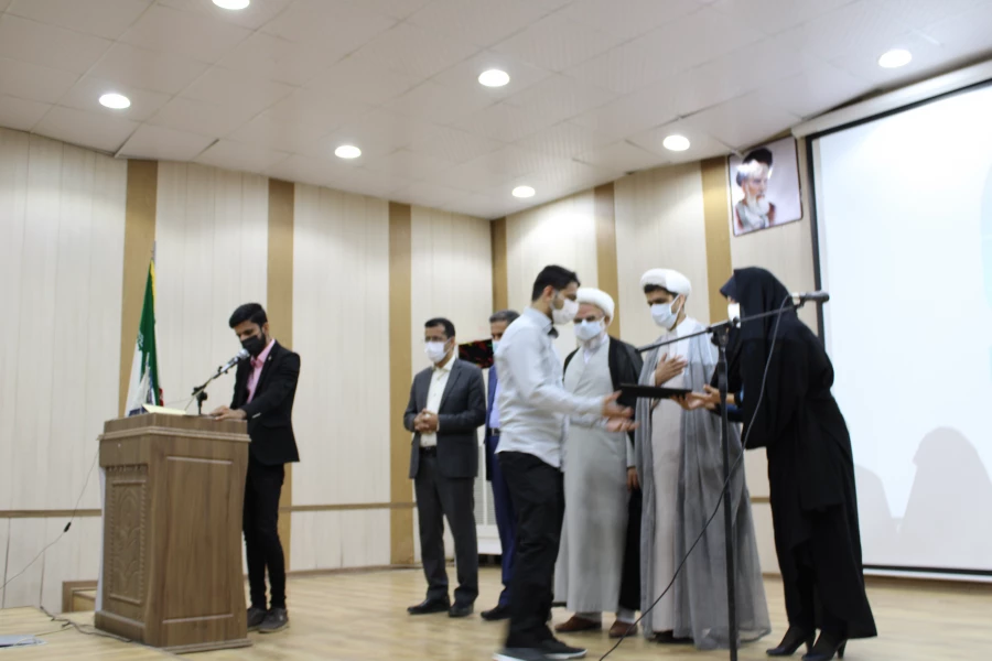 آیین استقبال از نو دانشجویان دانشگاه فرهنگیان هرمزگان برگزار شد. 17