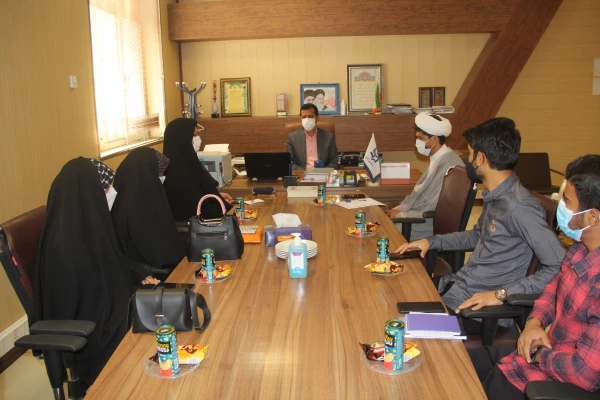 دومین نشست ستاد استانی کنگره شهدای دانشجو معلم استان هرمزگان برگزار شد. 5