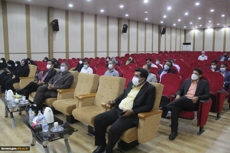 بازدید دکتر انصاری راد معاون دانشجویی دانشگاه فرهنگیان از پردیس های استان هرمزگان و حضور در نشست شورای اداری پردیس های استان 5