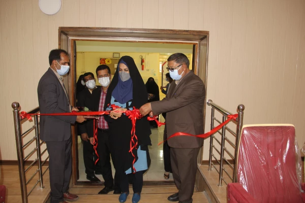 با حضور دکتر انصاری راد معاون دانشجویی دانشگاه فرهنگیان پروژه های عمرانی و تجهیزاتی دانشگاه فرهنگیان هرمزگان مورد بهره برداری قرار گرفت . 8