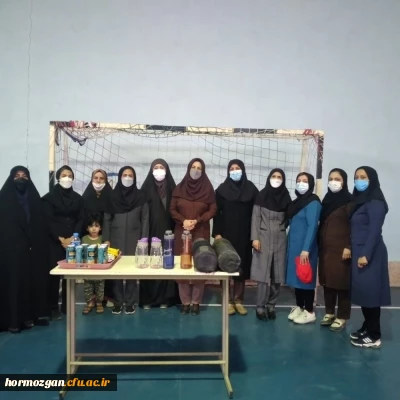  در پردیس خواهران هرمزگان برگزار شد

مسابقات تفریحی ورزشی بانوان کارمند دانشگاه فرهنگیان 