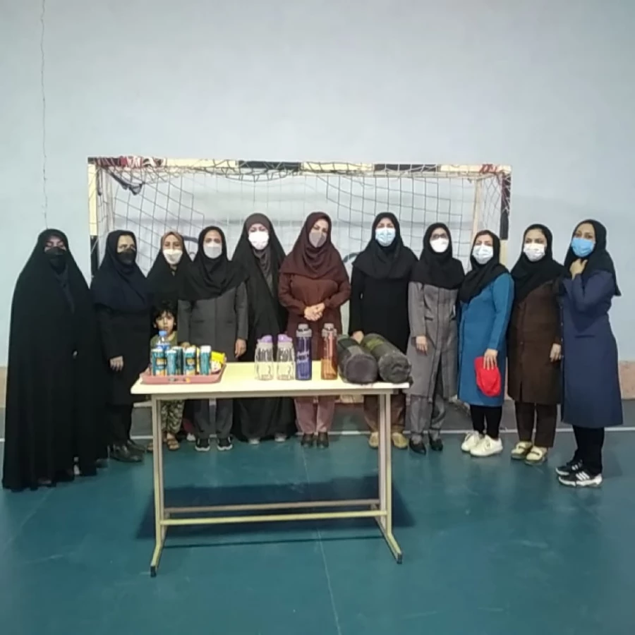 به مناسبت هفته تربیت بدنی مسابقات همگانی در پردیس خواهران هرمزگان برگزار شد 3