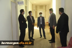 بازدید دکتر مصلحی مدیرکل طرح و برنامه دانشگاه فرهنگیان از پروژه های عمرانی دانشگاه فرهنگیان هرمزگان 7
