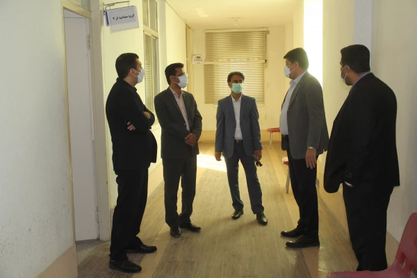 بازدید دکتر مصلحی مدیرکل طرح و برنامه دانشگاه فرهنگیان از پروژه های عمرانی دانشگاه فرهنگیان هرمزگان 7