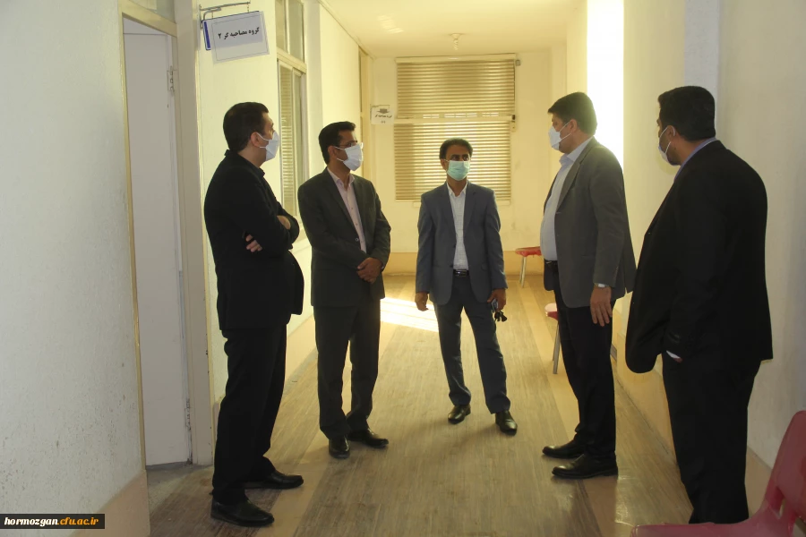 بازدید دکتر مصلحی مدیرکل طرح و برنامه دانشگاه فرهنگیان از پروژه های عمرانی دانشگاه فرهنگیان هرمزگان 7