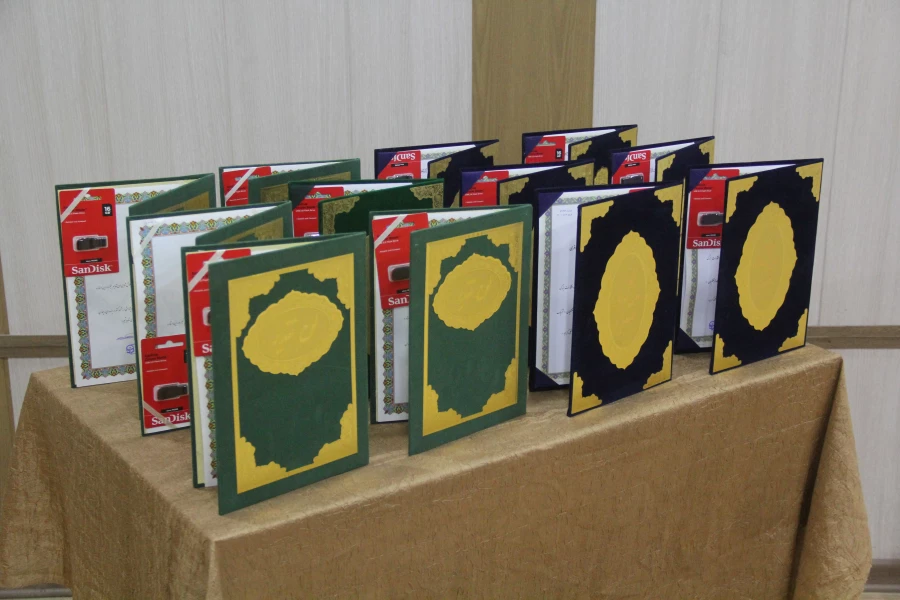   آیین گرامیداشت 16 آذر 1400 ، روز دانشجو به روایت تصویر 11