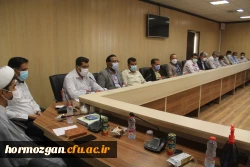 نشست صمیمی مدیریت دانشگاه فرهنگیان هرمزگان با کارکنان اداری و خدماتی 5