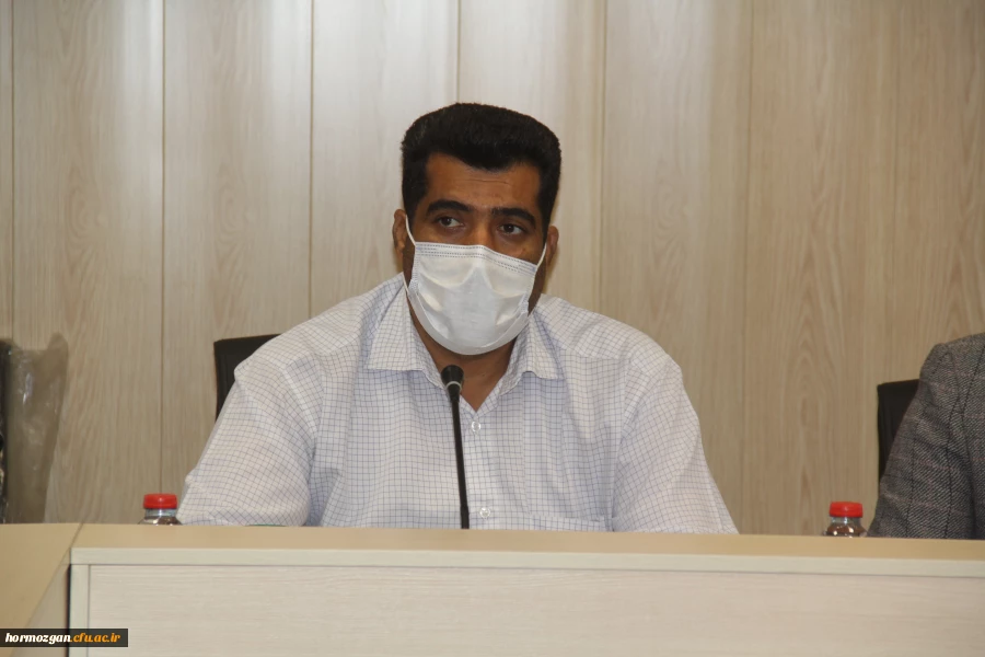 نشست صمیمی مدیریت دانشگاه فرهنگیان هرمزگان با کارکنان اداری و خدماتی 8