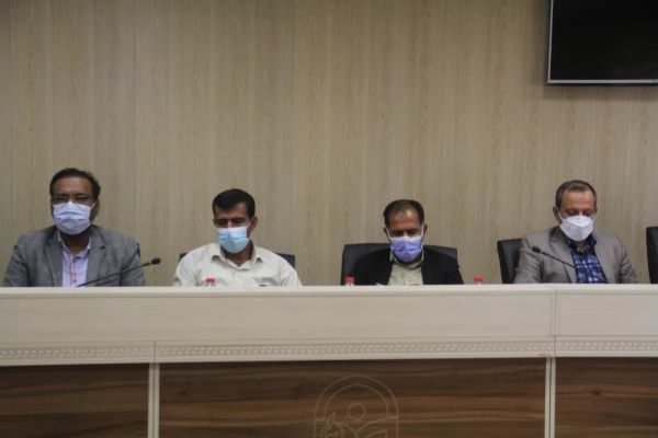 نشست صمیمی مدیریت دانشگاه فرهنگیان هرمزگان با کارکنان اداری و خدماتی 10