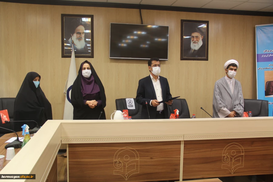 دهمین جشنواره استانی پژوهش و فناوری دانشگاه فرهنگیان هرمزگان برگزار شد. 4