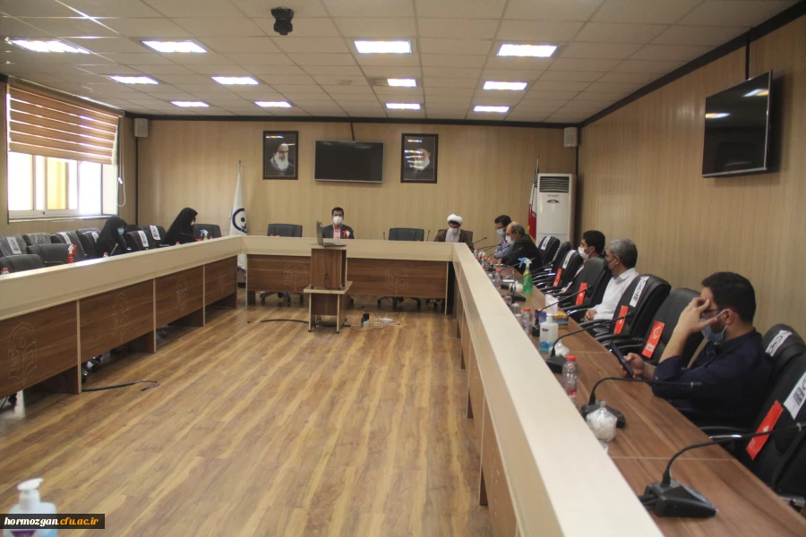 نشست هم اندیشی روز وحدت حوزه و دانشگاه 3