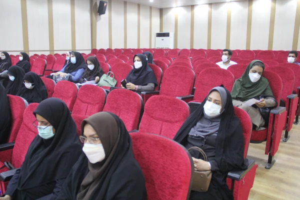 کارگاه های آموزشی مراقبت های اجتماعی در نوجوانان 9