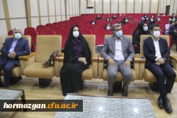 کارگاه های آموزشی مراقبت های اجتماعی در نوجوانان 13