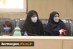 همزمان با ولادت با سعادت حضرت زهرا (س) آیین تجلیل از بانوان همکار دانشگاه فرهنگیان برگزار شد. 2