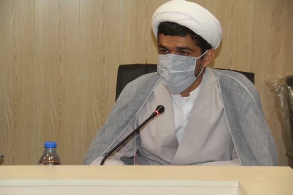 همزمان با ولادت با سعادت حضرت زهرا (س) آیین تجلیل از بانوان همکار دانشگاه فرهنگیان برگزار شد. 2