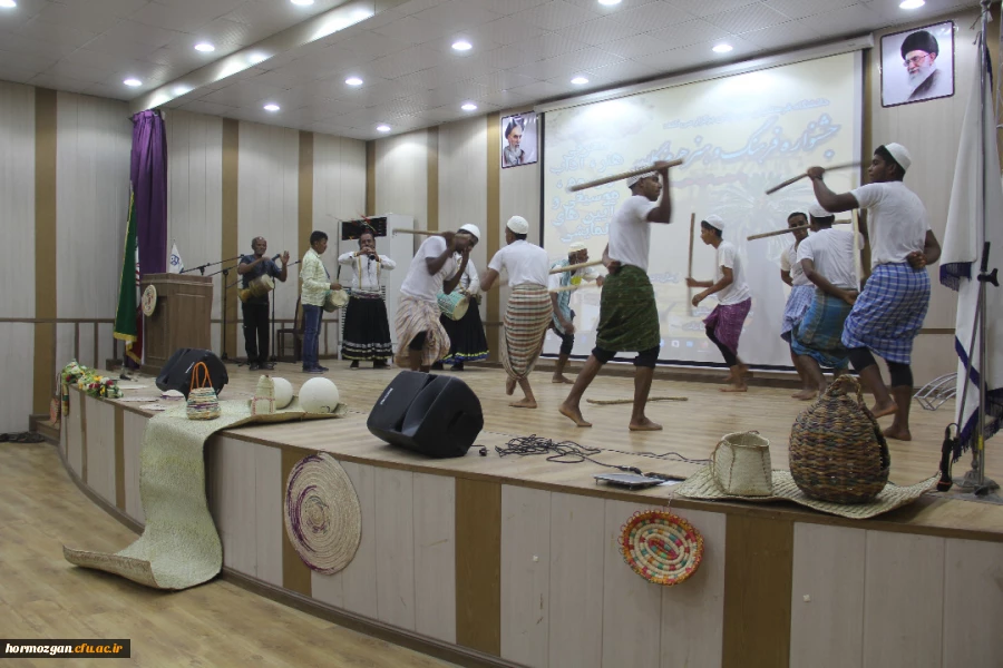برگزاری جشنواره فرهنگ و هنر هرمزگان در دانشگاه فرهنگیان هرمزگان 17