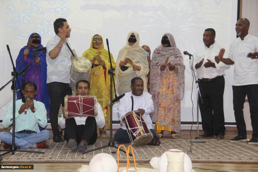 برگزاری جشنواره فرهنگ و هنر هرمزگان در دانشگاه فرهنگیان هرمزگان 20