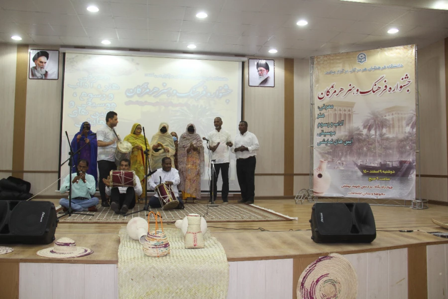 برگزاری جشنواره فرهنگ و هنر هرمزگان در دانشگاه فرهنگیان هرمزگان 14