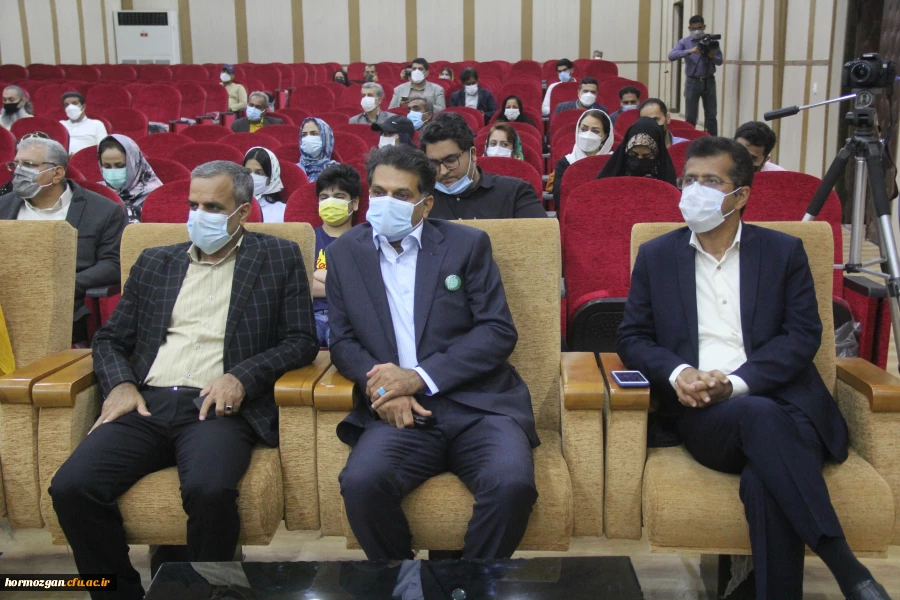 برگزاری آیین بزرگداشت حکیم نظامی گنجوی در دانشگاه فرهنگیان هرمزگان 3