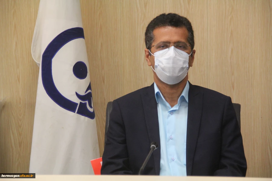 نشست تقدیر از زحمات و خدمات همکاران دانشگاه فرهنگیان هرمزگان در سال 1400 8