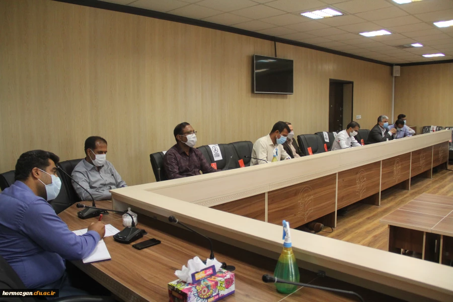 اولین نشست مشترک شورای دانشجویی ، شورای اسکان و کمیته تغذیه و بهداشت دانشگاه فرهنگیان هرمزگان در سال ۱۴۰۱ 4